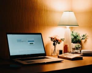 10 Social Media Marketing Disadvantages Nobody Warns You About